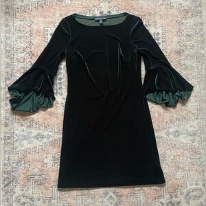 AmericanLivng Green Velvet Classic Chic Bell Sleeve Preppy Holiday Dress Women 6
